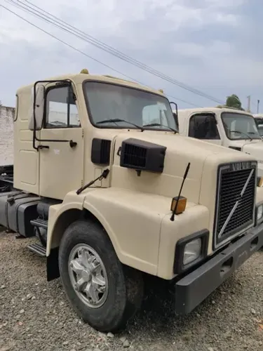 Cabine s/nova Volvo N10 