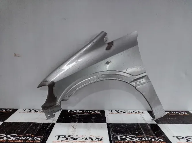Paralama zafira 2001/2011 esquerdo