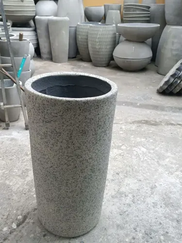 Vaso de Planta em Granito - Decorativo e Resistente