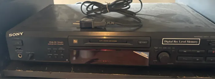 MiniDisc Sony MDS JE520 - Gravador e Leitor de Disco