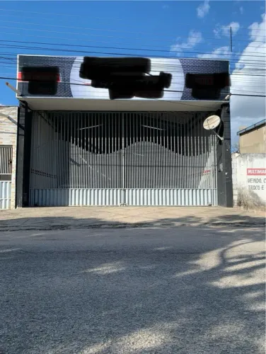Prédio comercial na av. Pres. Dutra Oportunidade