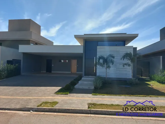 Impecável casa em condomínio à venda em Goiânia-GO, Residencial Goiânia Golfe Clube: 4 qua