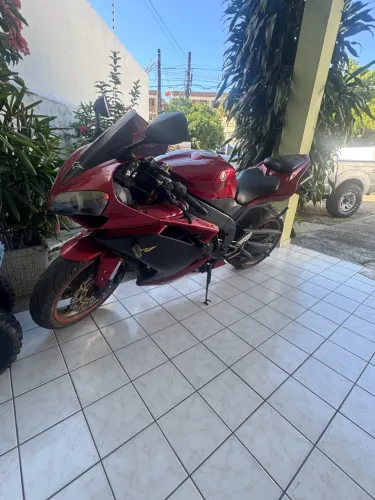 YAMAHA YZF R1-1000