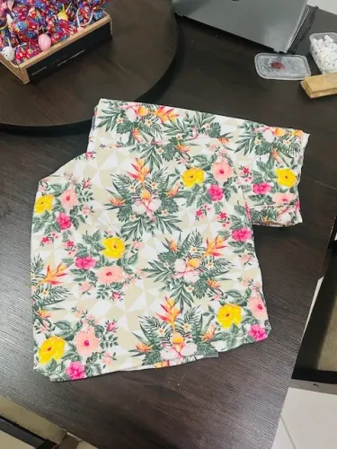 Kit 6 peças de capa para cadeira floral marca Adomes por R$ 50,00