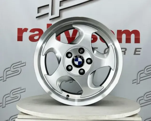 Jogo de Roda Bmw Style 21 Prata Borda Diamantada 5x120 - 17x8 e 17x9 Offset 20 e 22 