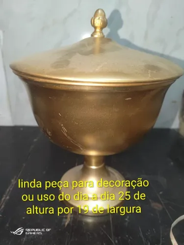 Linda peça item para decoração ou uso do dia a dia podendo ser latão pois não consigo