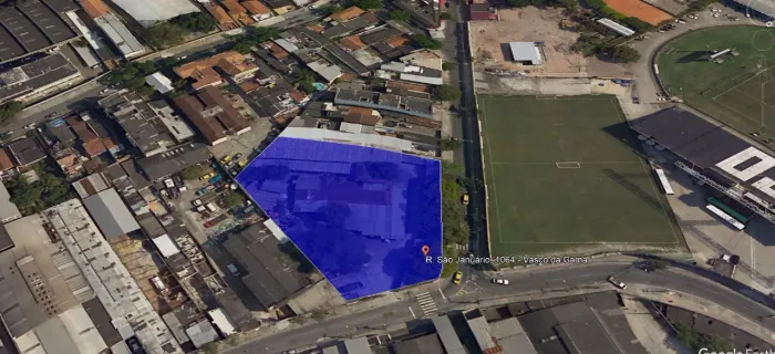 Galpão c/ Estacionamento ao Lado do Estádio do Vasco - Ótima Localização!