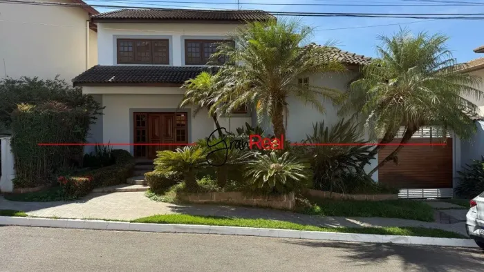Ótima casa no condomínio Village Terras de Indaia