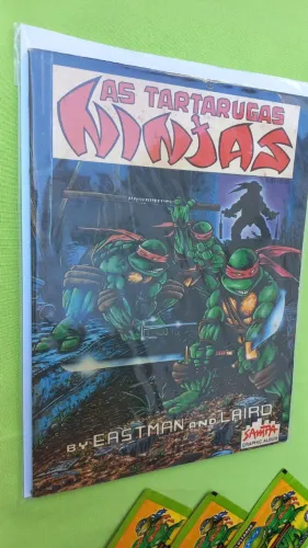 Lote Tartarugas Ninja HQ Chaveiro Figurinhas