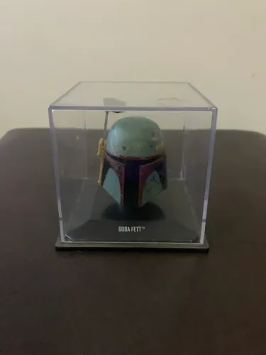 Miniatura Boba Fett na caixa