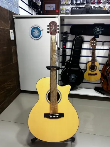 Violão folk eletrôacustico Giannini 