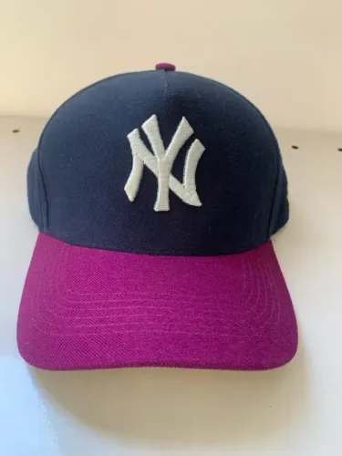 BONÉ NEW ERA NEW YORK YANKEES|AZUL E ROXO