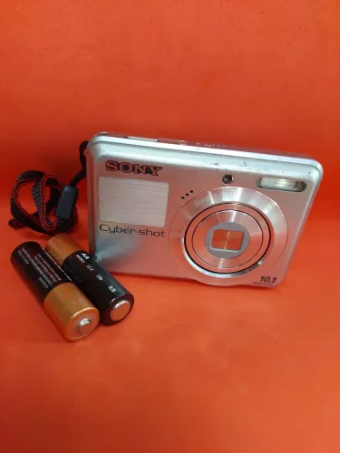 Câmera Sony Cyber-Shot S930 funcionando 