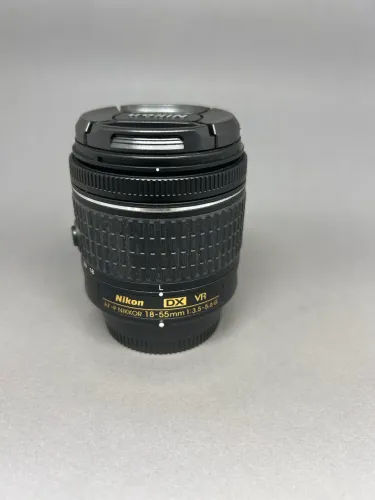 Lente Original Nikon 18-55mm DX VR