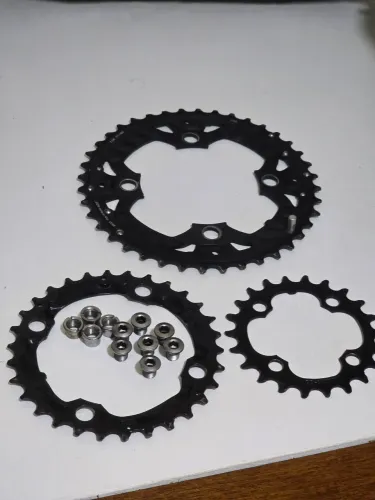 Kit 3 coroas shimano alivio 40 30 22 bcd 96/64 hollowtech