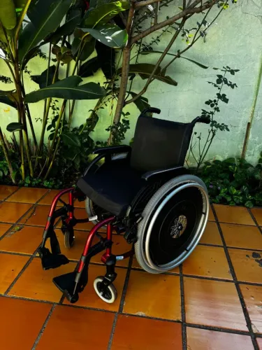 Cadeira de Rodas - Ortobras K3