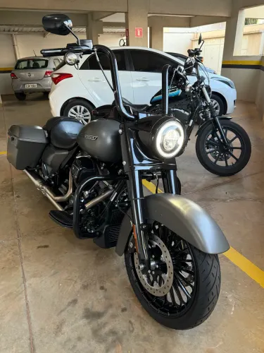 Road King Special 2018 