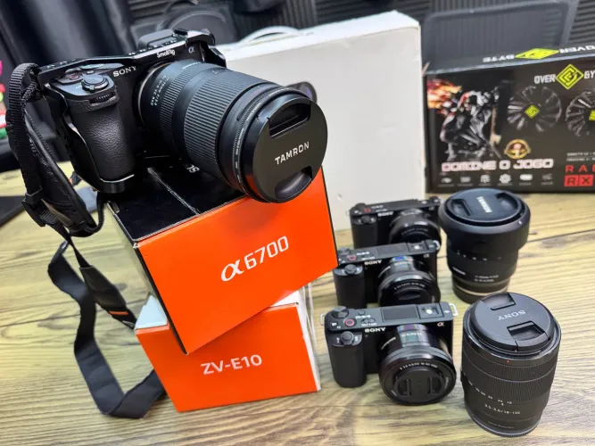 Sony A6700 + Sd 128 v90 Tenho o Cage tambem