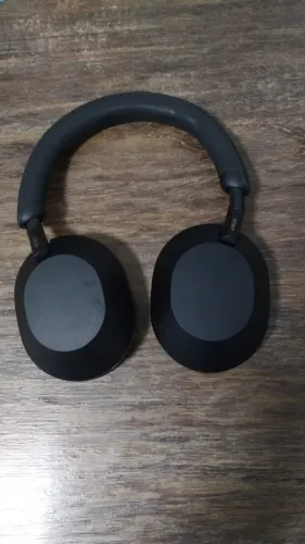 Sony Fones de ouvido WH-1000XM5 premium com cancelamento de ruído