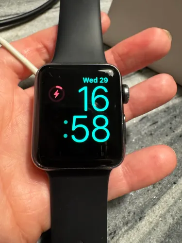 Apple Watch series 3 - space gray aluminum - 38mm GPS