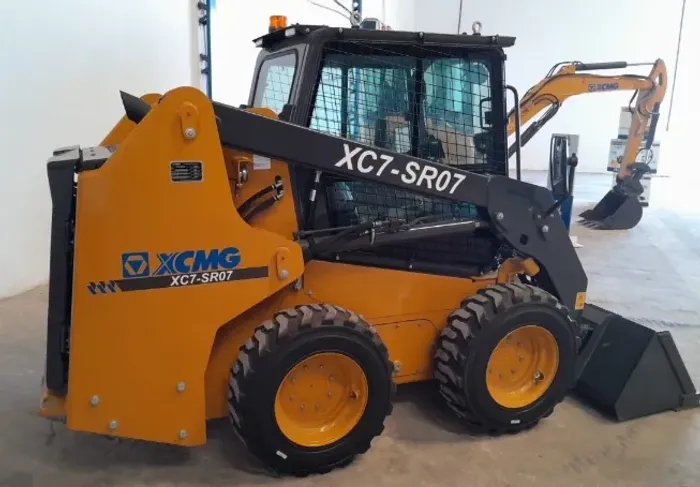 Bobcat/ mini carregadeira 