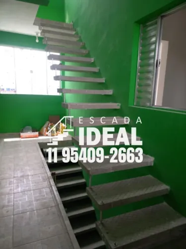 Escada pré moldada 