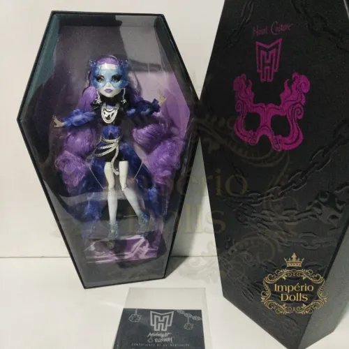 Boneca Spectra Haunt Couture Lacrada