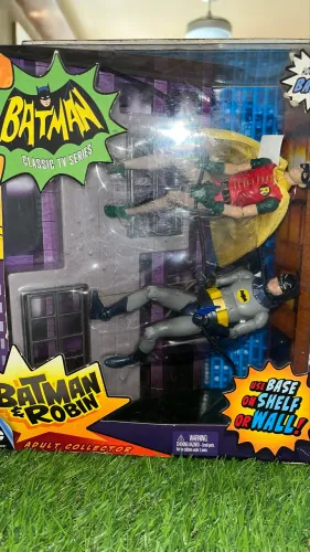 Batman e Robin com base - 1966 Classic TV series ( Adam West e Burt Ward)