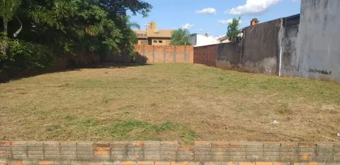 Vende - Terreno Comercial - Jardim Universitario - atras do Hap Vida AV Anísio Haddad 720 