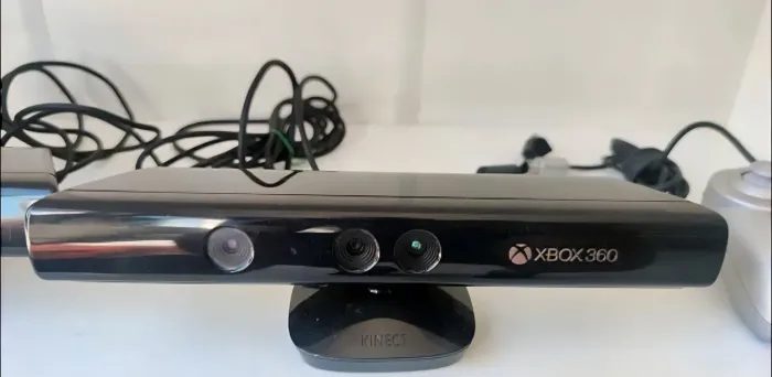 Xbox 360 + Kinect + Jogos