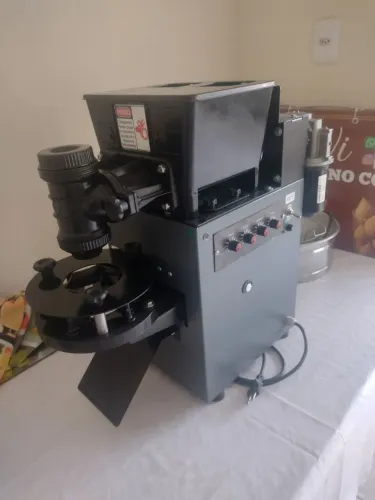 Modeladora de salgados + Fritadeira elétrica 5L