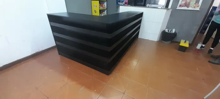 Balcão de atendimento pronta entrega