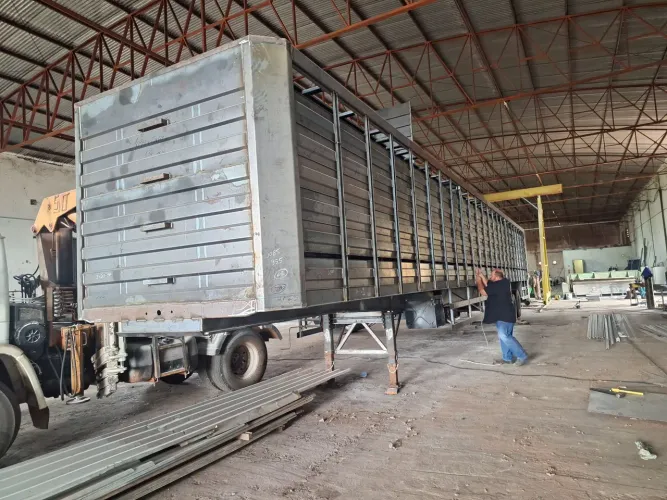 Carreta boiadeira de 18  metros