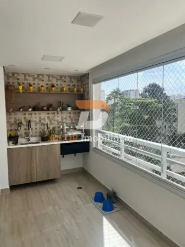 Vendo Lindo Apartamento condominio Paseo Diadema com a Porta fechada e com eletrônicos .