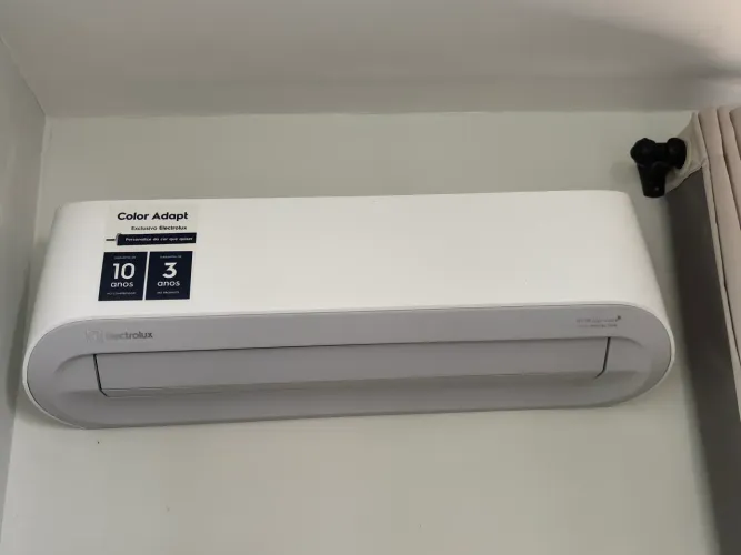 Ar-Condicionado Electrolux Inverter 12.000 BTUs - Estado de Novo (Pouco Uso!)