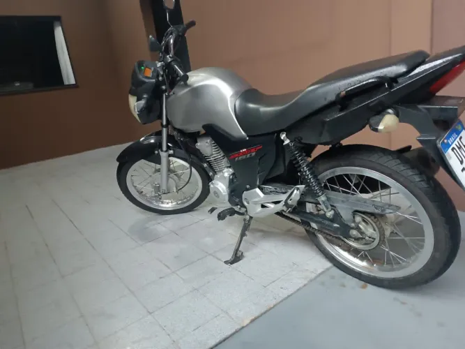 Moto top