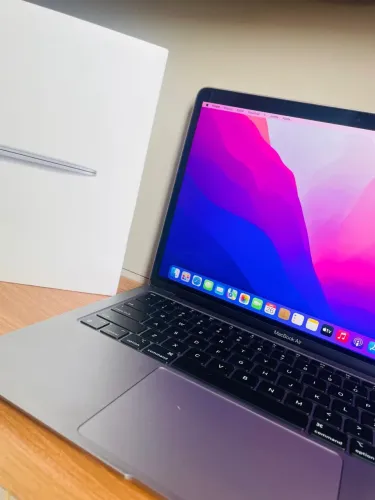 Vende MacBook Air M1