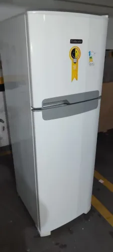Geladeira excelente estado praticamente nova