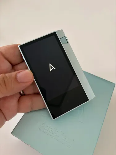 Astell & Kern AK70 DAP high-end