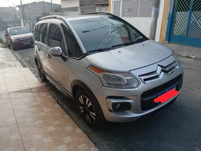Citroen Aircross GLX 1.6 Flex 16V 5P Mec. 2011