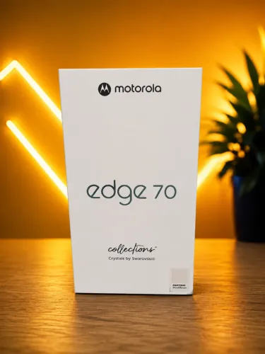 Smartphone Motorola Edge 70 5G Crystals Swarovski 512GB 24GB(12GB RAM + 12GB RAM Boost)