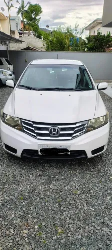 Honda City Sedan LX 1.5 Flex 16V 4P Aut. 2013