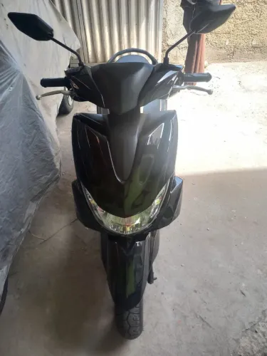 Yamaha Fluo 125 ABS 2023/2024 - preta - 9.170 km.