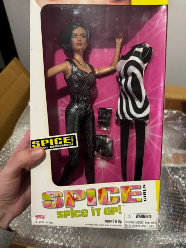 Boneca Spice Girls Posh Spice - Spice it Up 2