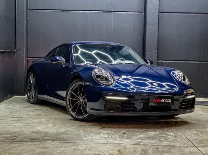 Porsche 911 Carrera 3.0 24V H6 PDK 2021