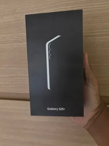 Samsung Galaxy S25 plus 256gb, lacrado, nota fiscal e garantia de 1 ano