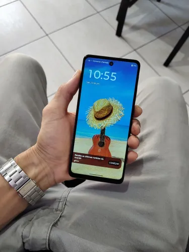 Moto g24 256GB + 8GB DE Ram