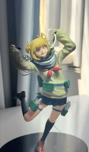 Figure Himiko Toga de My Hero Academia