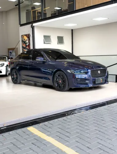 Jaguar XE 2.0 Turboch. R-sport 240/250cv Aut. 2018