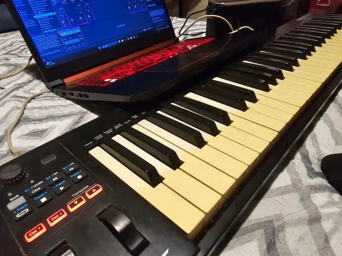 Teclado Controlador Midi Nektar Impact gx61